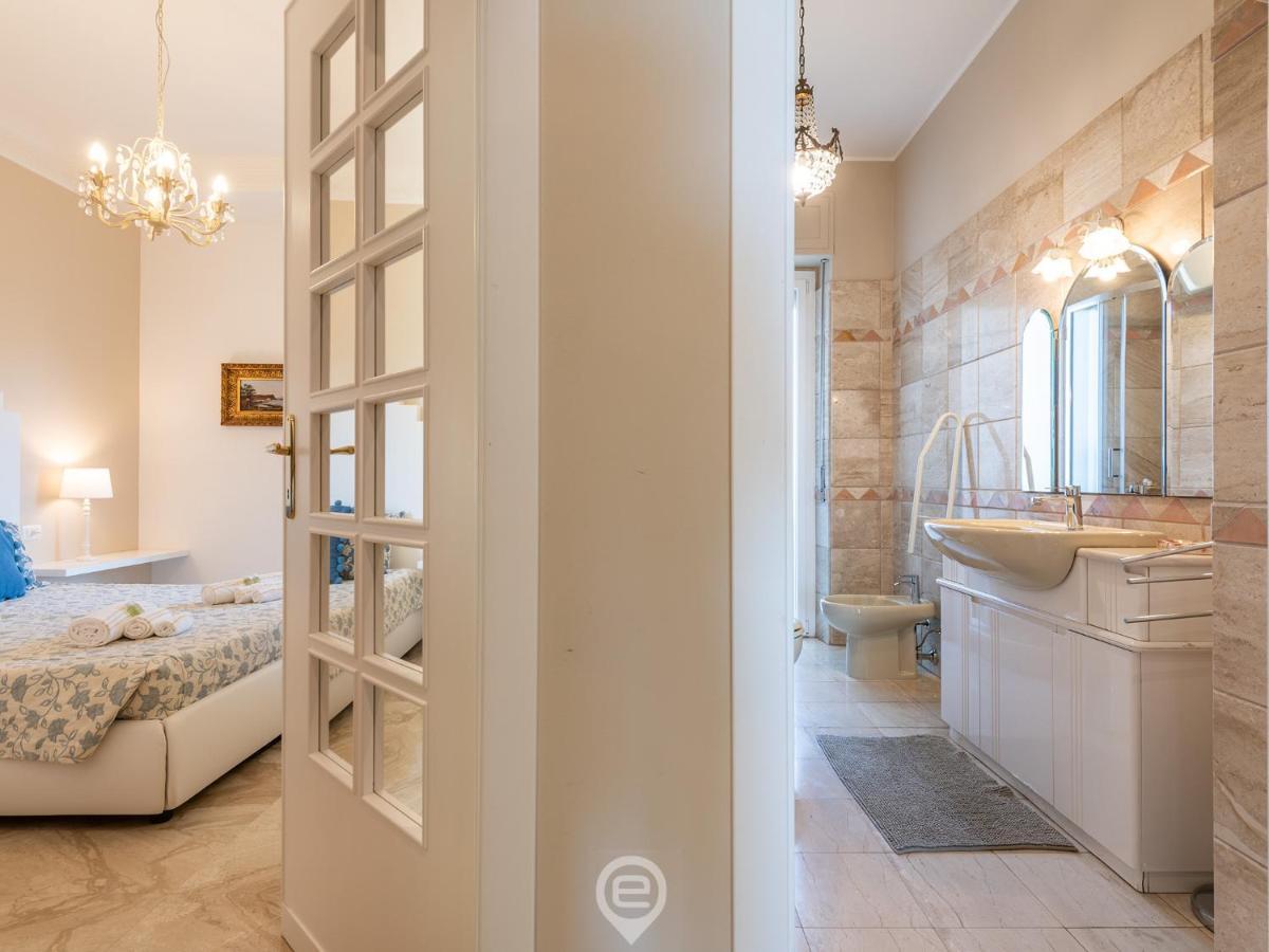 Cityscape Vista Apartment Cagliari Luaran gambar